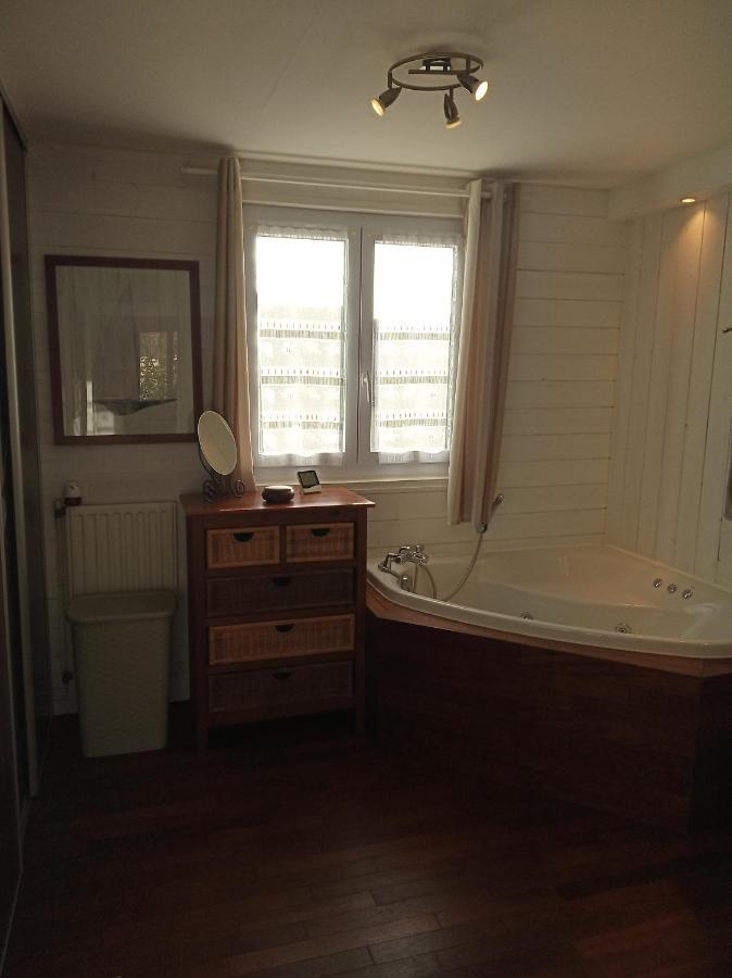 Gite De Eric Et Rose Bernières-sur-Mer Екстериор снимка